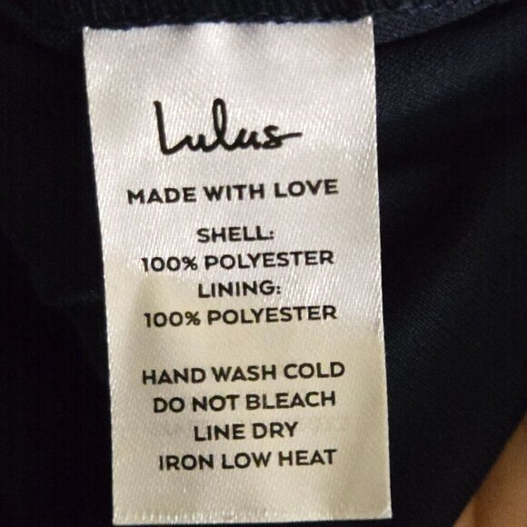 Lulus NWT Anything Lovlier Floral Print Tiered Midi Dress Navy Daisy Size L - Picture 12 of 12